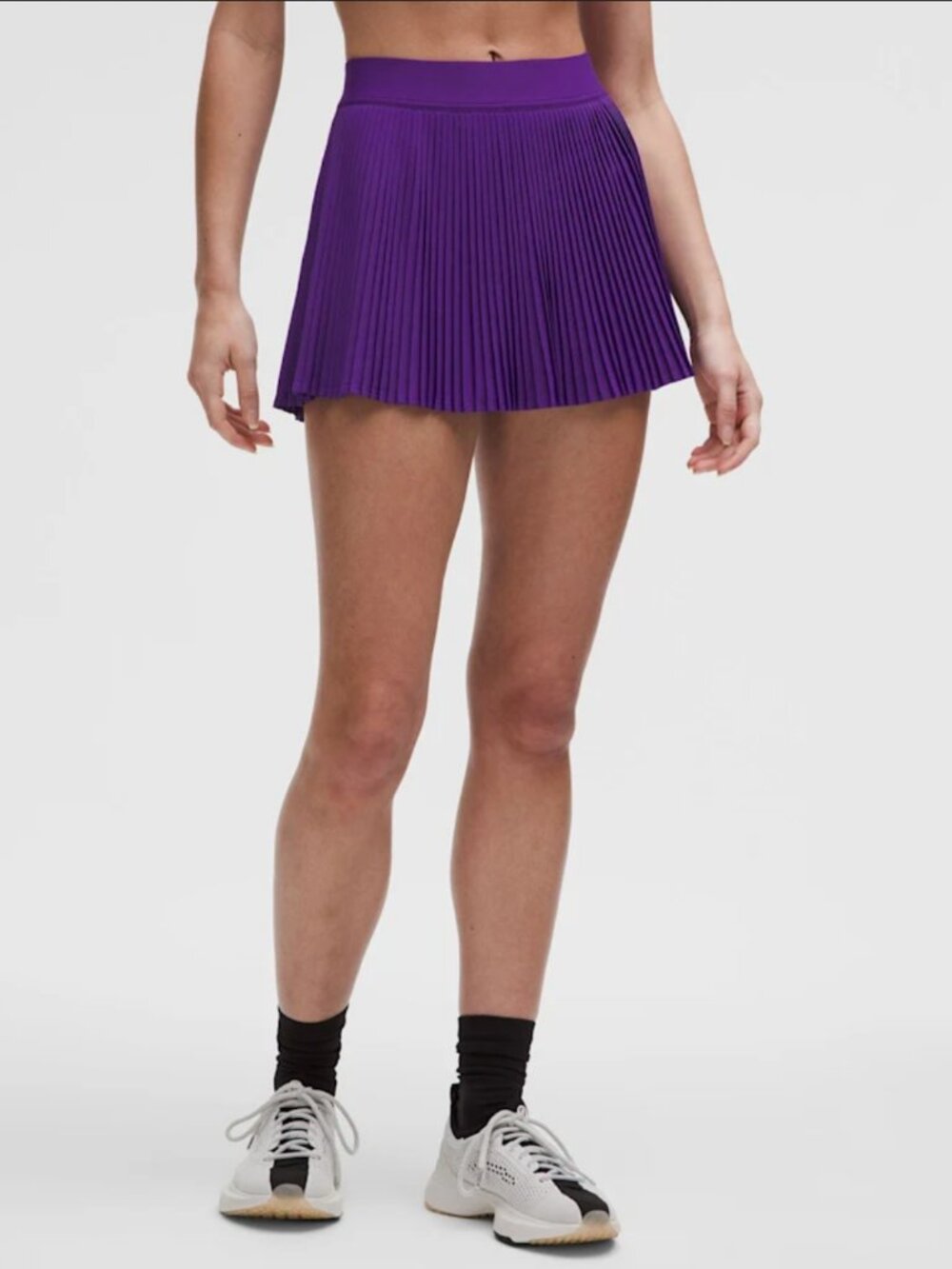 Varsity High-Rise Pleated Tennis Skirt - Picture 4 of 10